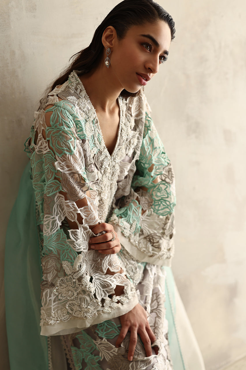 Mint Ivory Embroidered Organza Kurta Set (3-Piece) - Image 2