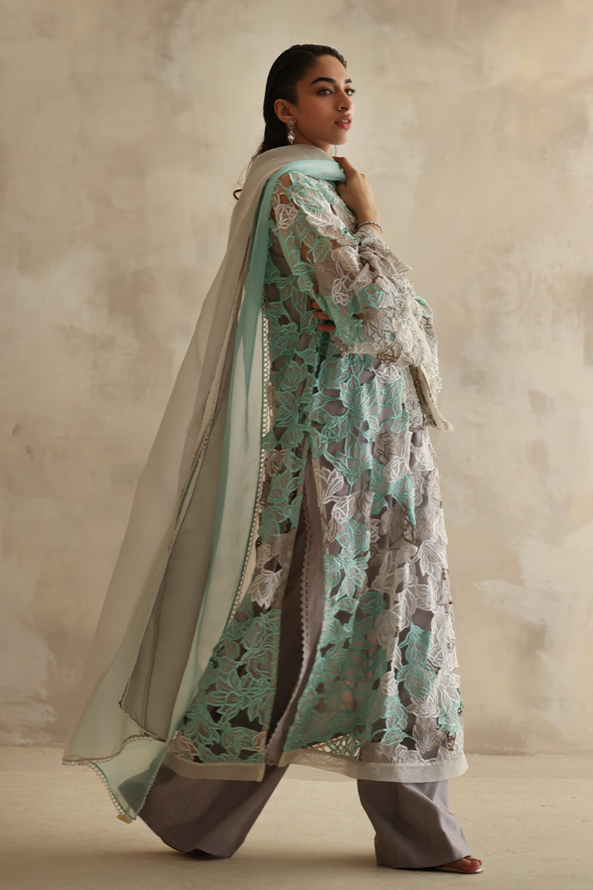 Mint Ivory Embroidered Organza Kurta Set (3-Piece) - Image 5