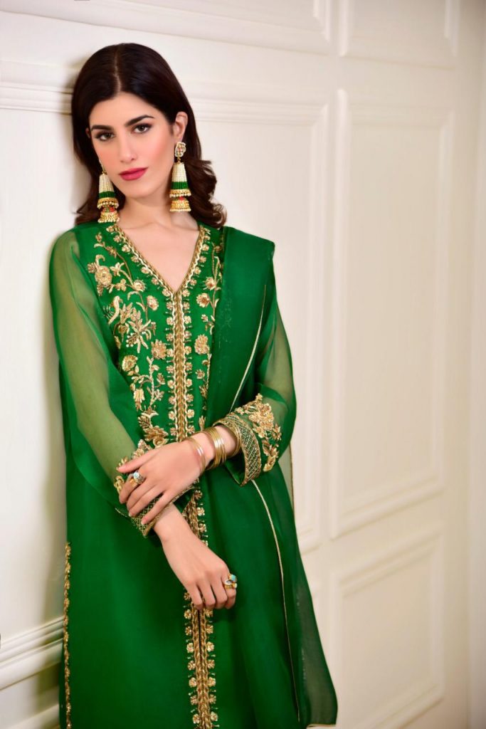 Emerald Green Embroidered Pure Organza Salwar Kameez (3-Piece) - Image 1
