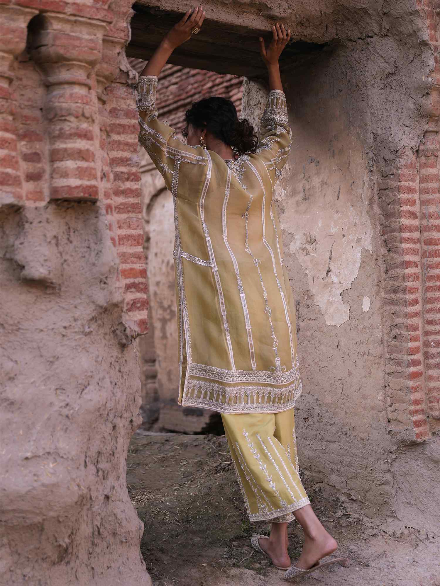 Lime Hand-Embroidered Organza & Raw Silk Kurta (2-Piece) - Image 3