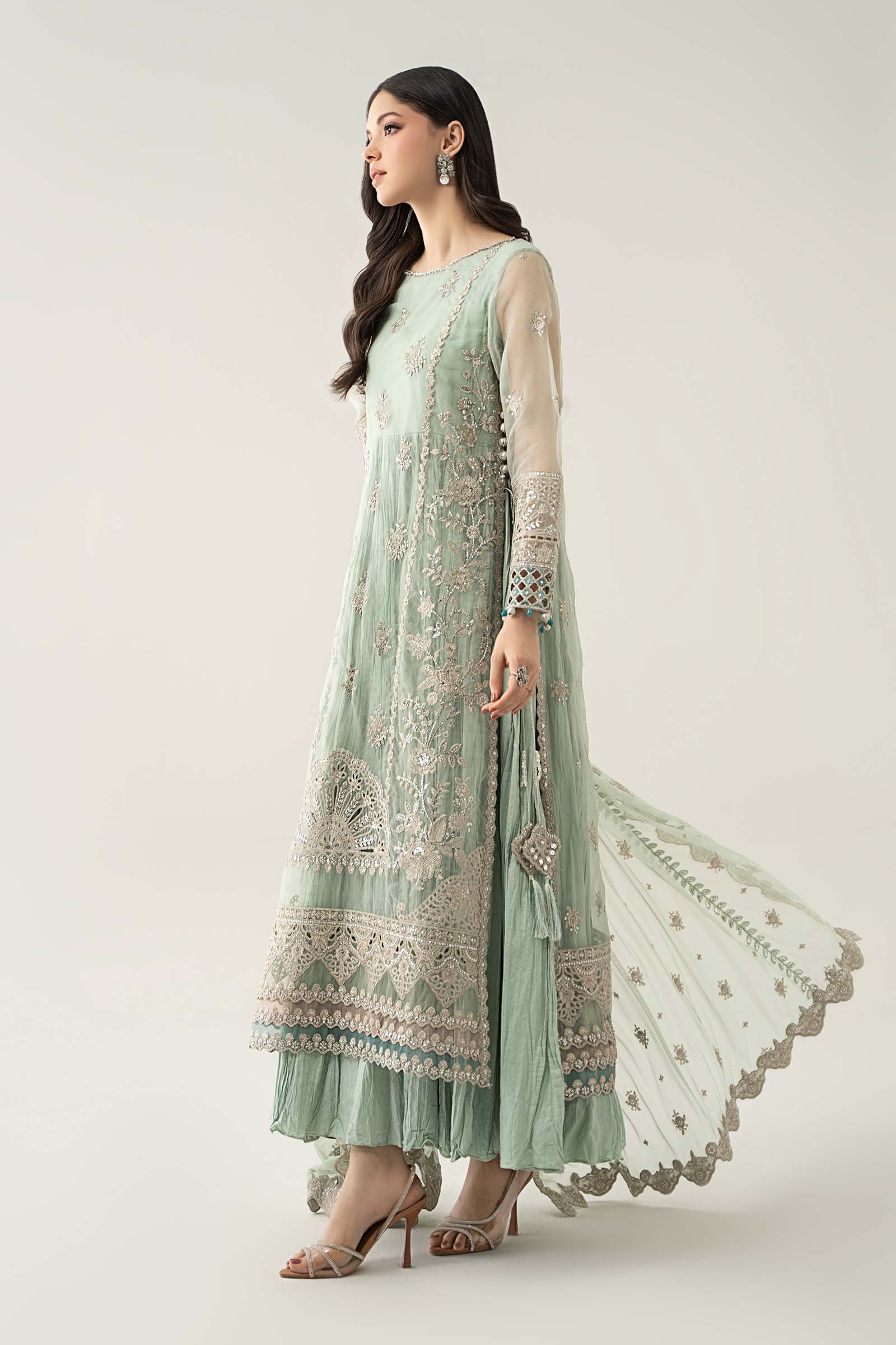 Pakistani Sea Green Embroidered Organza 3-Piece Suit - Image 3