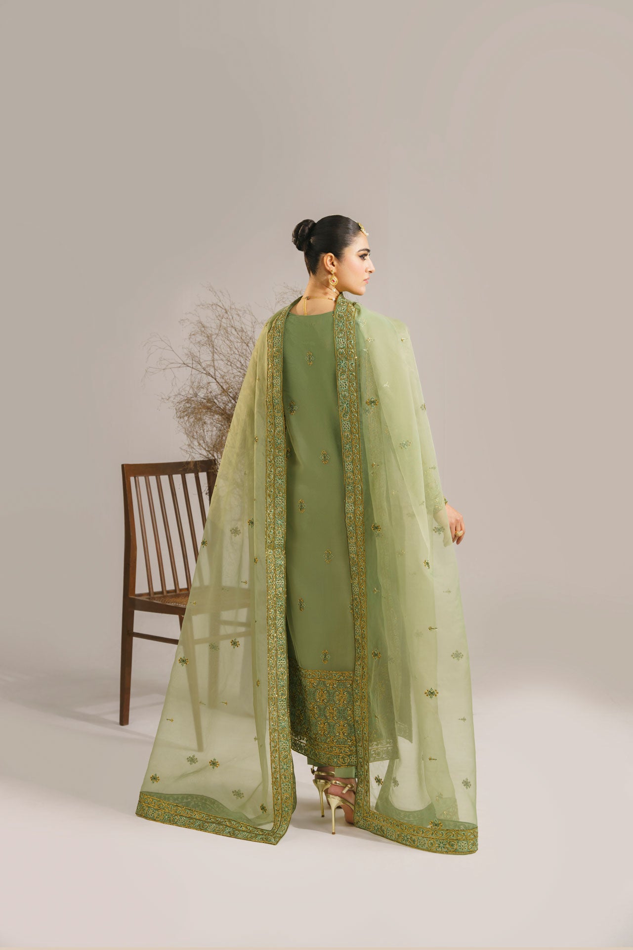 Sage Green Embroidered Organza Salwar Kameez (3-Piece) - Image 7