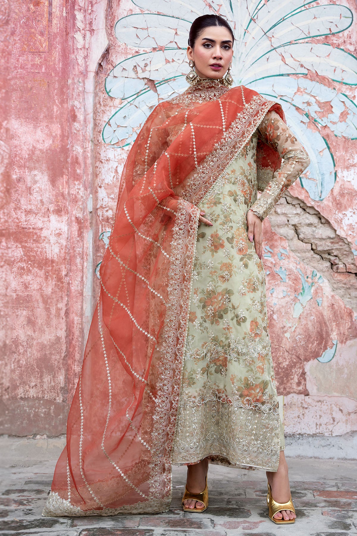 Sage Floral Embroidered Organza Salwar Kameez (3-Piece) - Image 3
