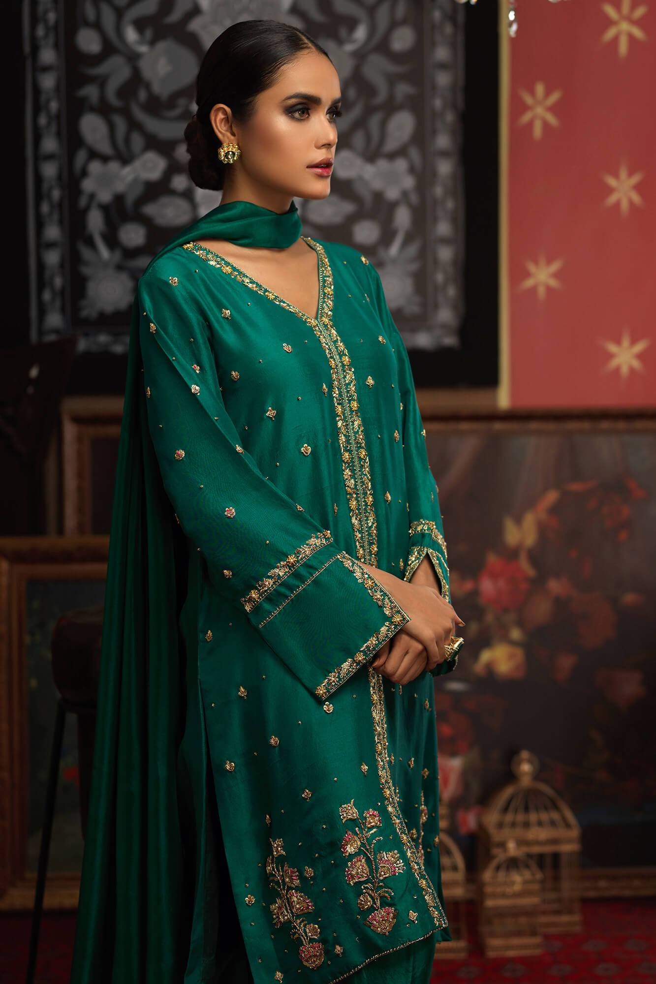 Pakistani Emerald Green Hand-Embellished PK Raw Silk Salwar Kameez (3-Piece) - Image 4