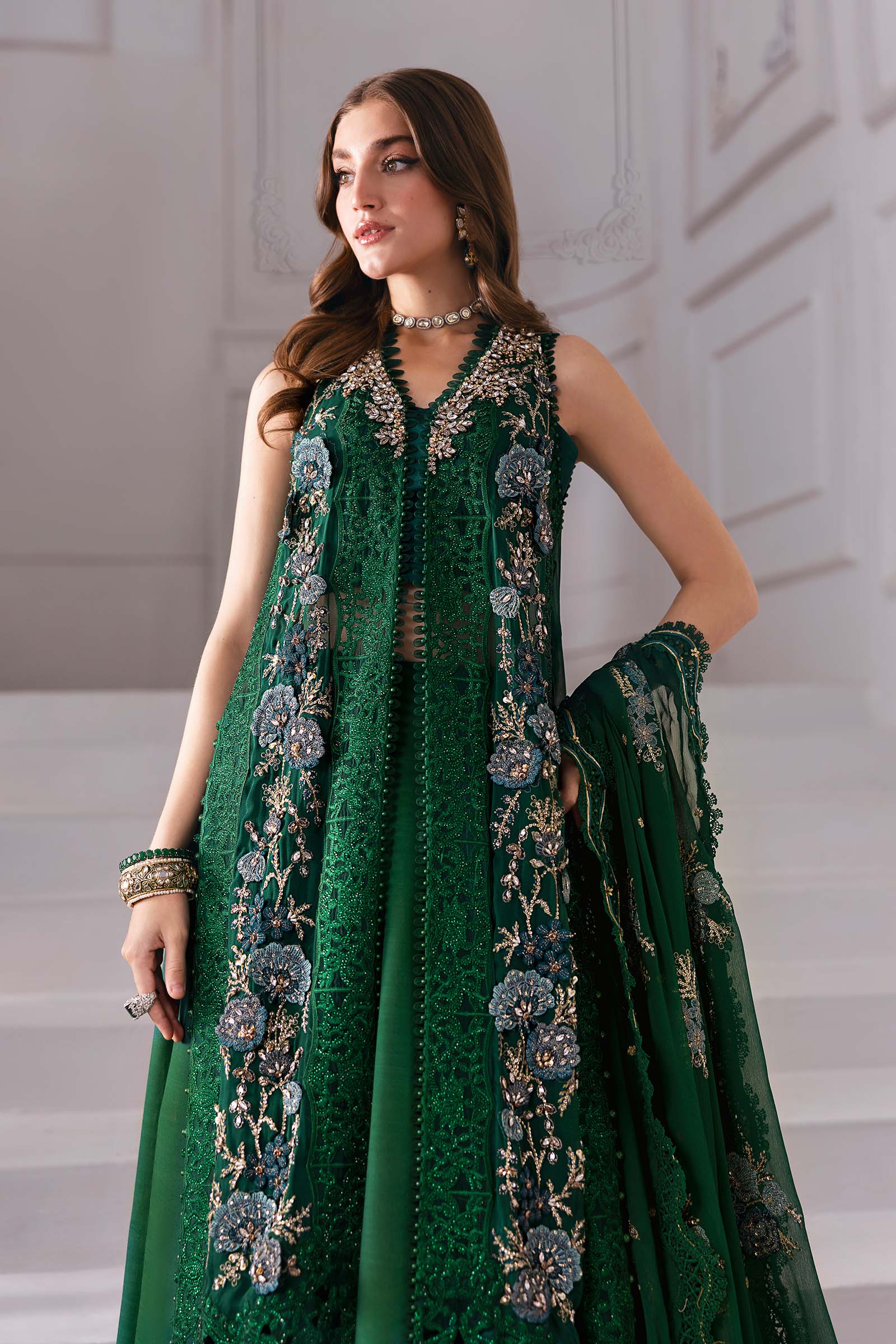 Emerald Green Embroidered Chiffon & Raw Silk Suit (3-Piece) - Image 13