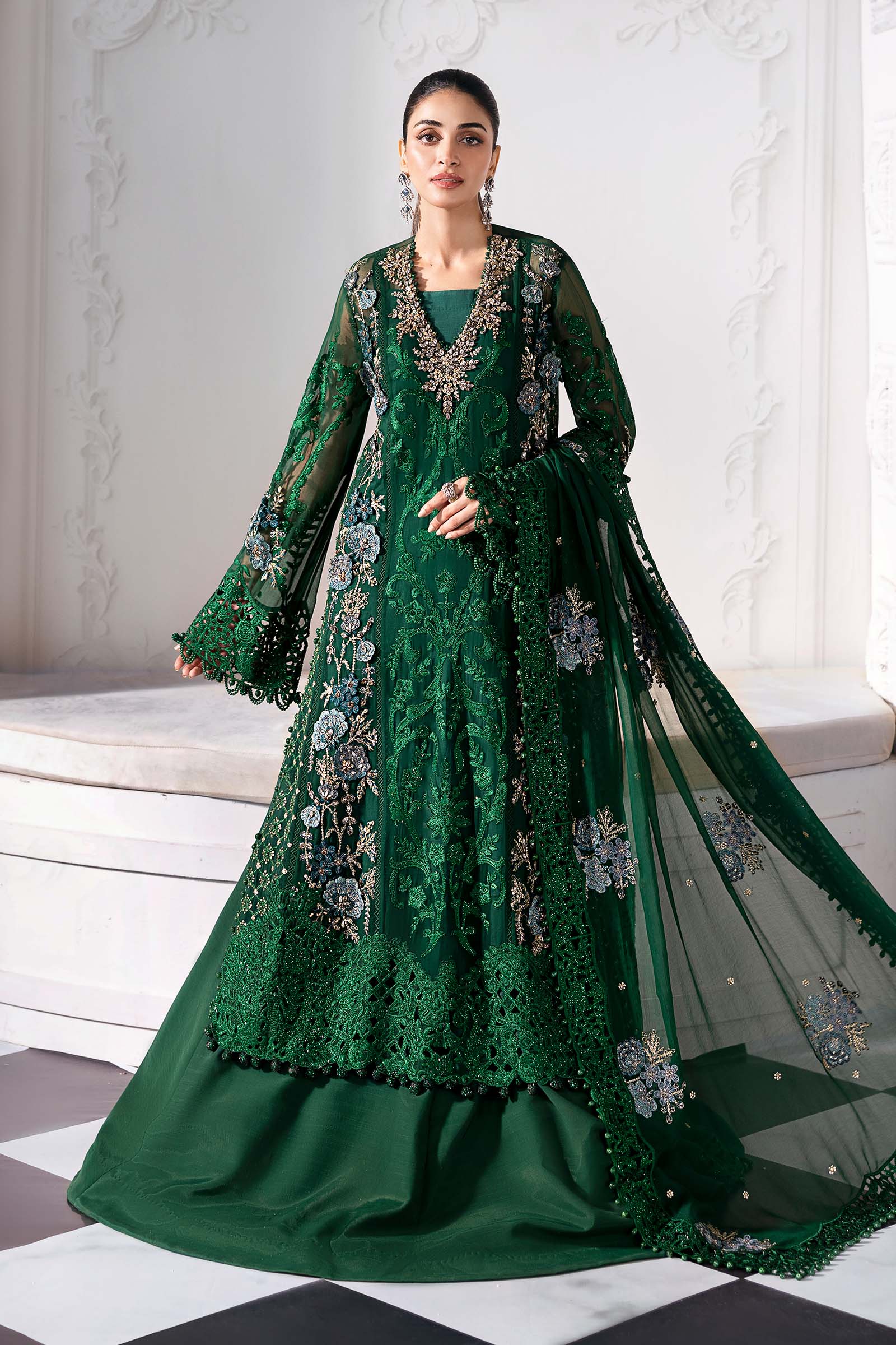 Emerald Green Embroidered Chiffon & Raw Silk Suit (3-Piece) - Image 2