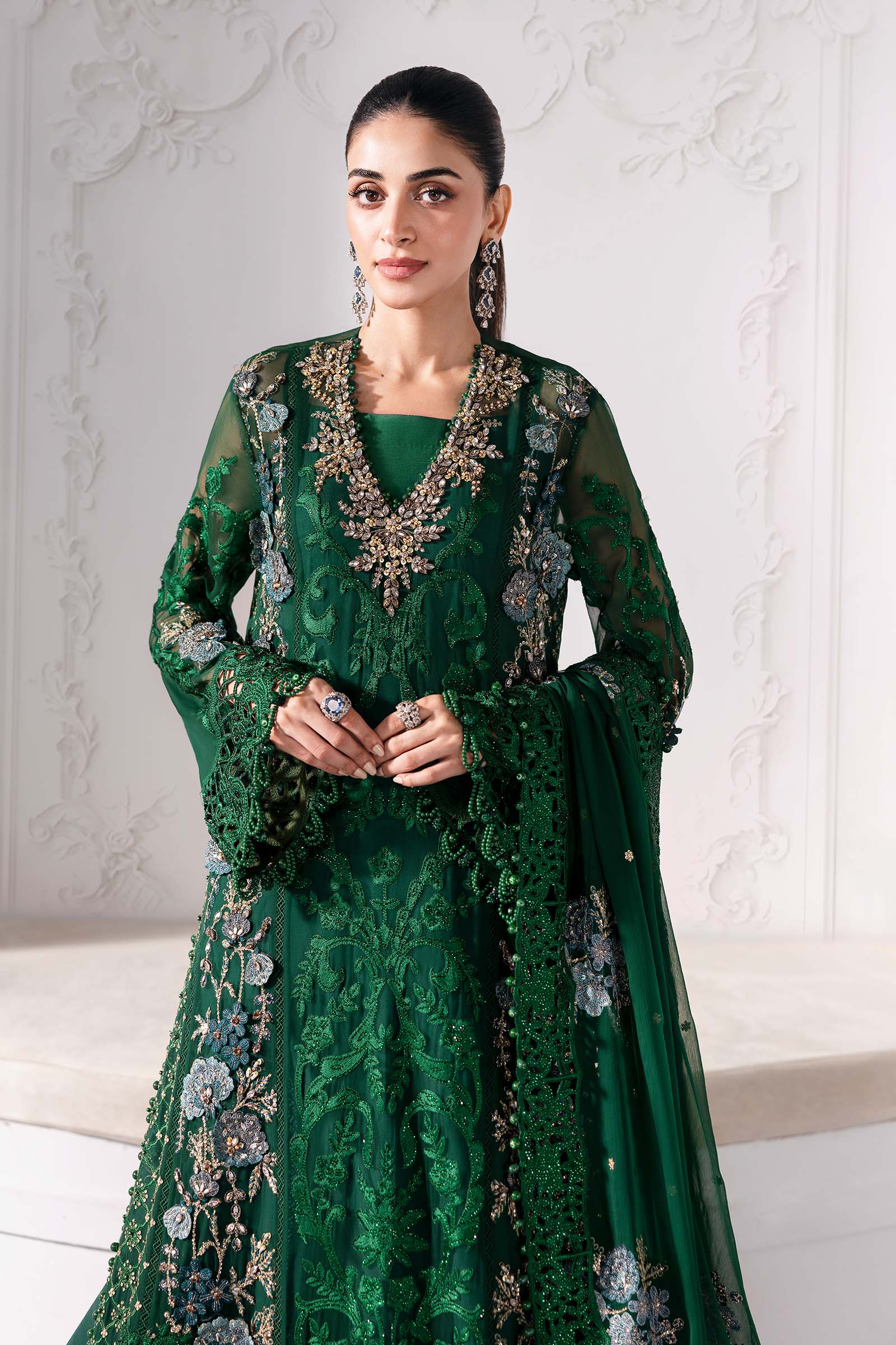 Emerald Green Embroidered Chiffon & Raw Silk Suit (3-Piece) - Image 4