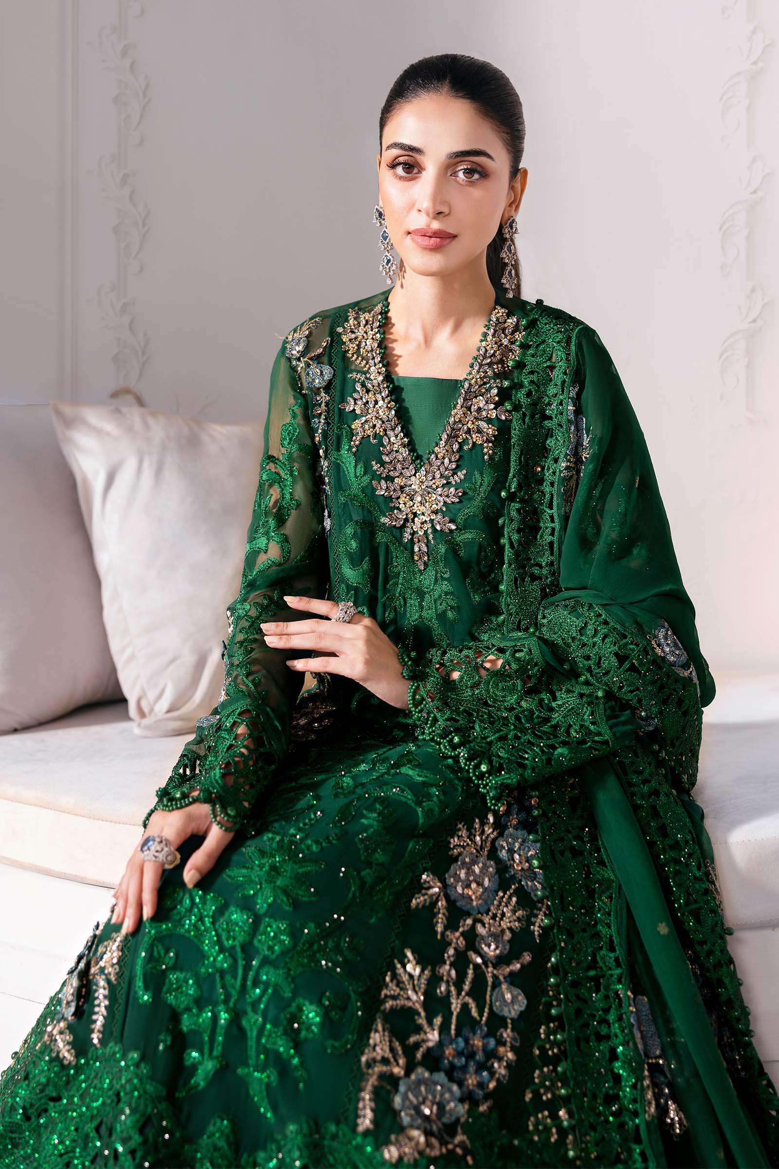Emerald Green Embroidered Chiffon & Raw Silk Suit (3-Piece) - Image 5