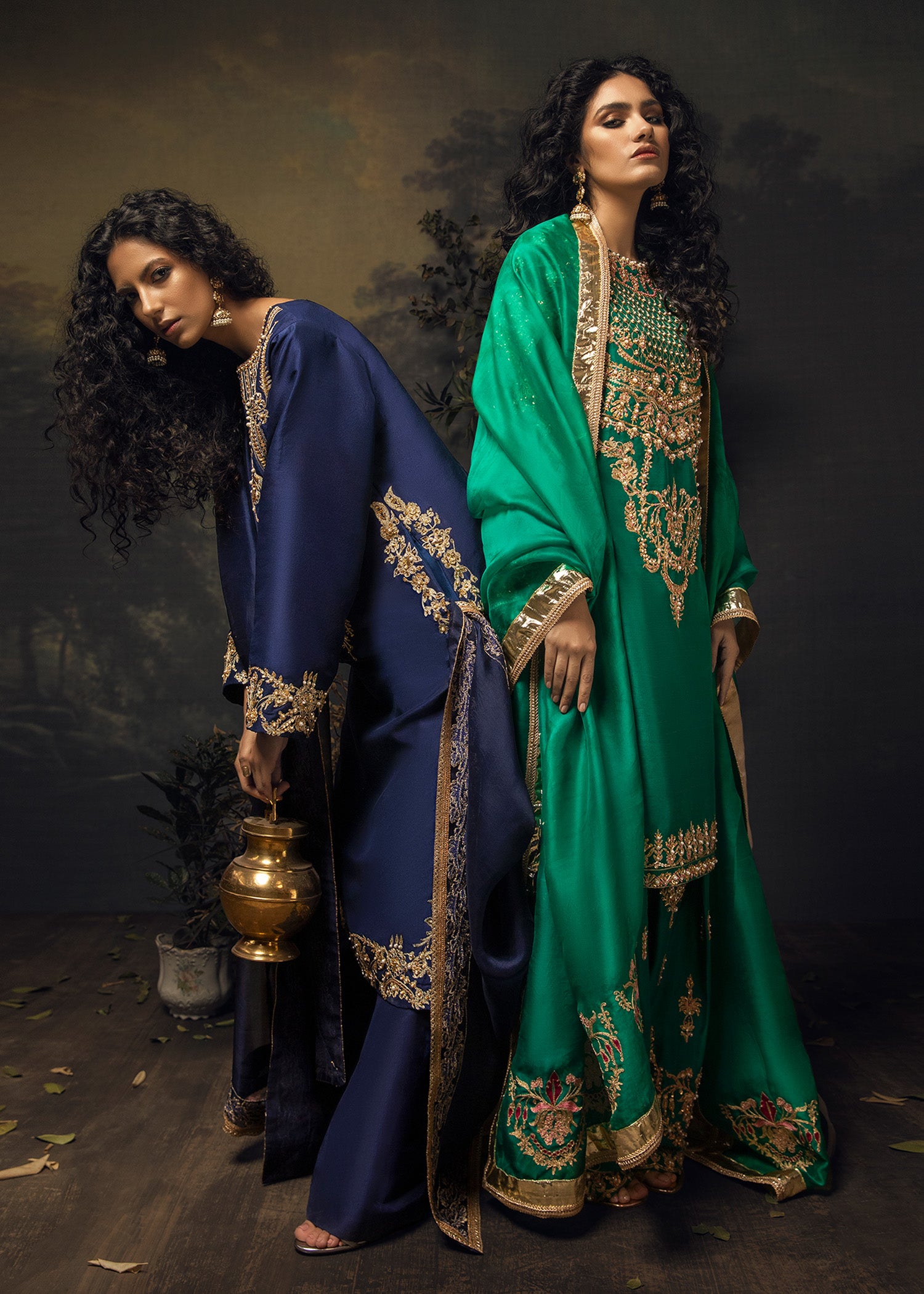 Emerald Green Aari Embroidered Raw Silk Shalwar Kameez (3-Piece) - Image 9