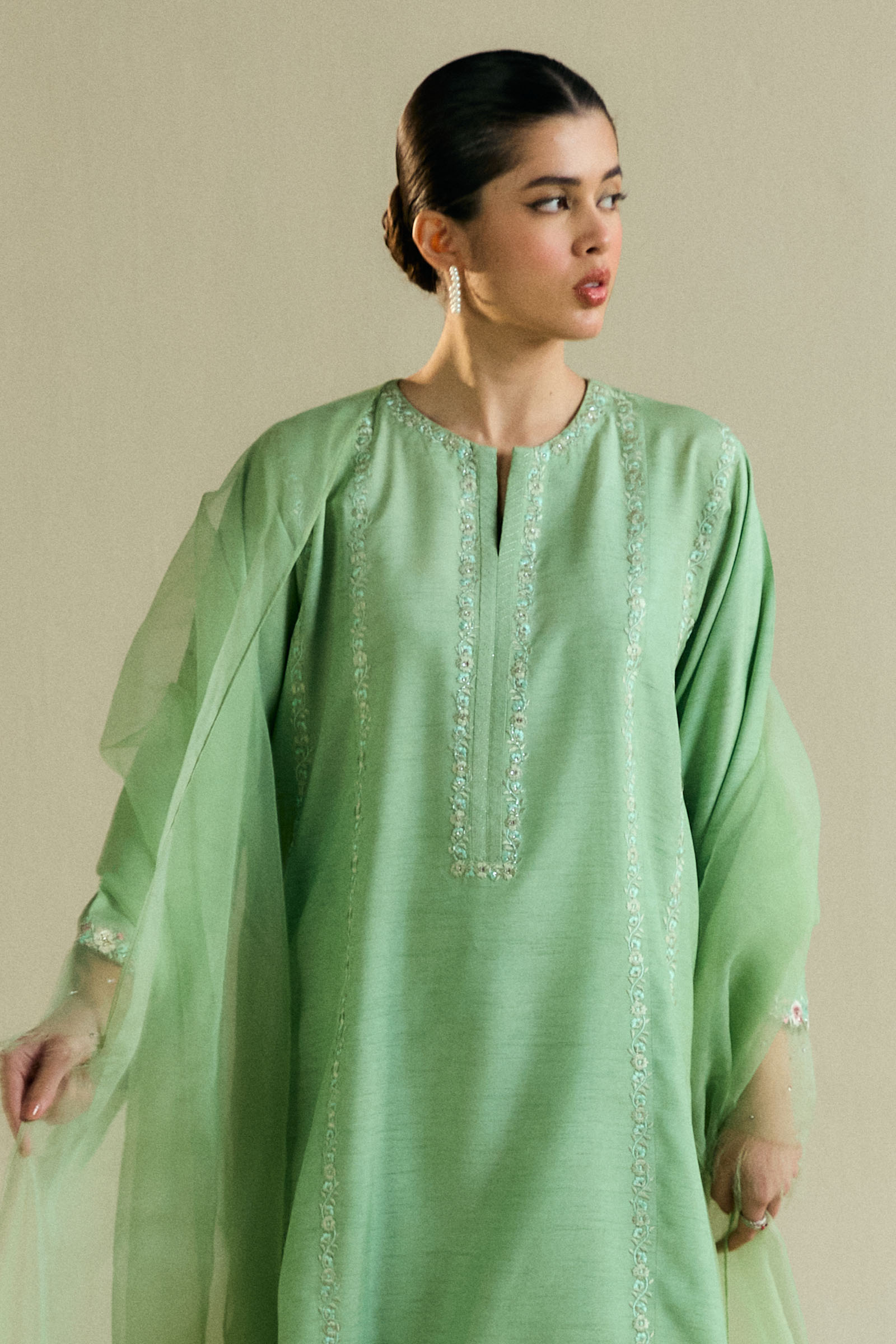 Pakistani Mint Green Gara Embroidered Raw Silk Kurta Set (3-Piece) - Image 2