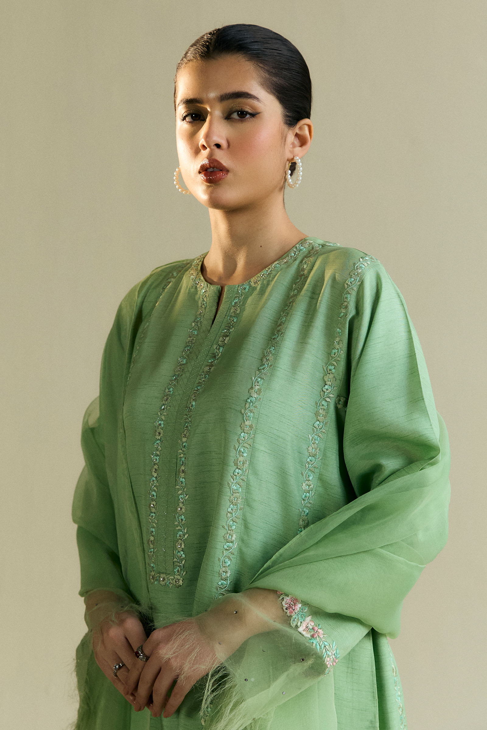 Pakistani Mint Green Gara Embroidered Raw Silk Kurta Set (3-Piece) - Image 3