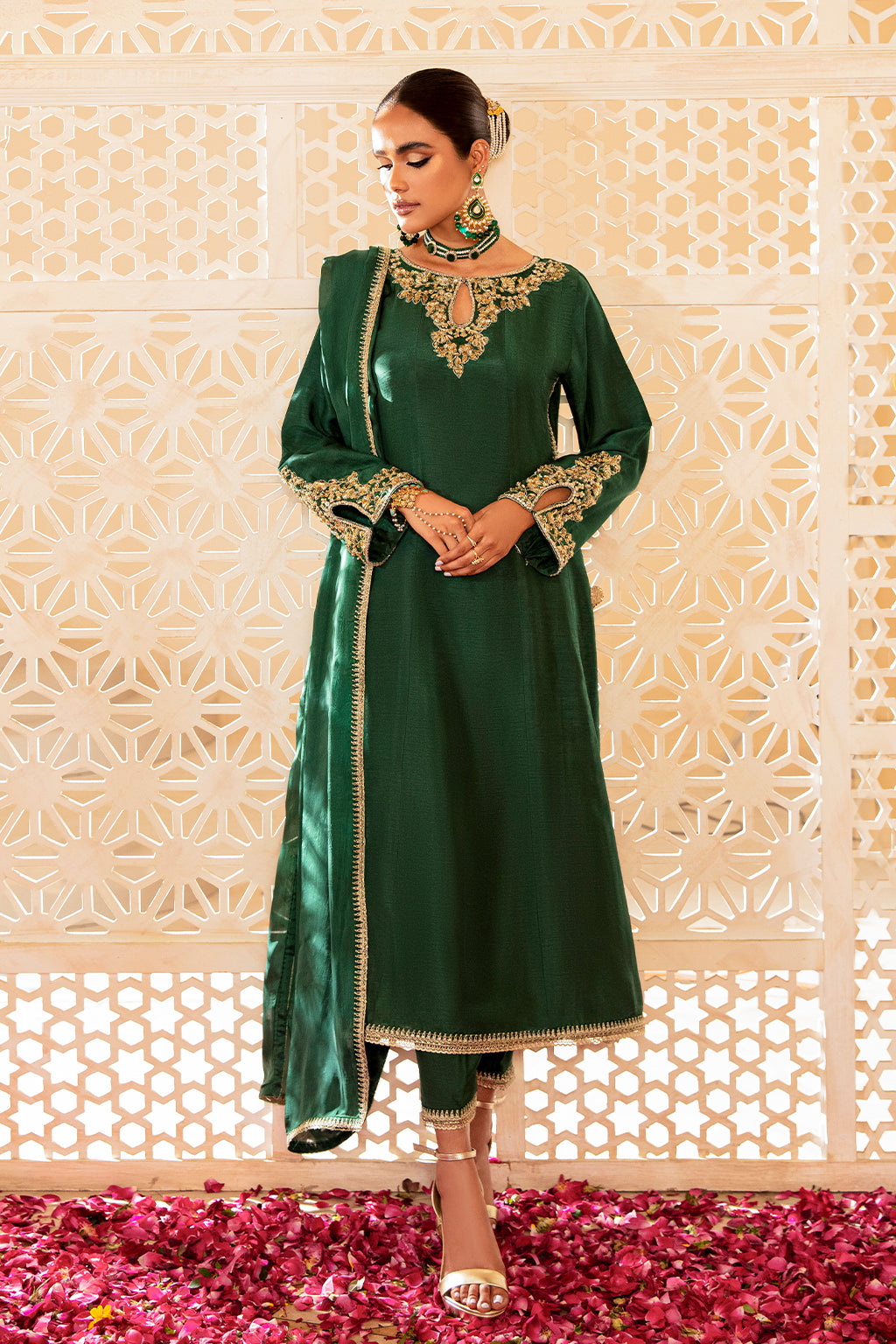 Pakistani Deep Emerald Gold Embroidered Raw Silk Salwar Kameez (3-Piece) - Image 1