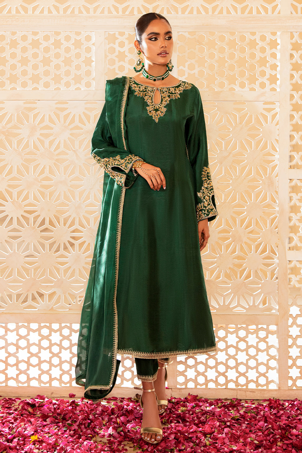 Pakistani Deep Emerald Gold Embroidered Raw Silk Salwar Kameez (3-Piece) - Image 3