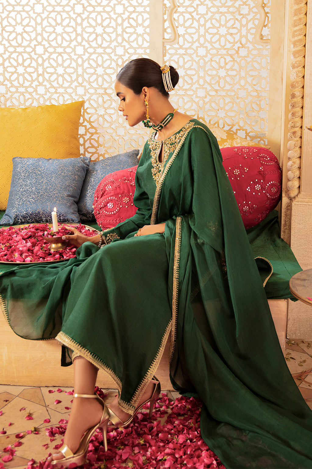 Pakistani Deep Emerald Gold Embroidered Raw Silk Salwar Kameez (3-Piece) - Image 8