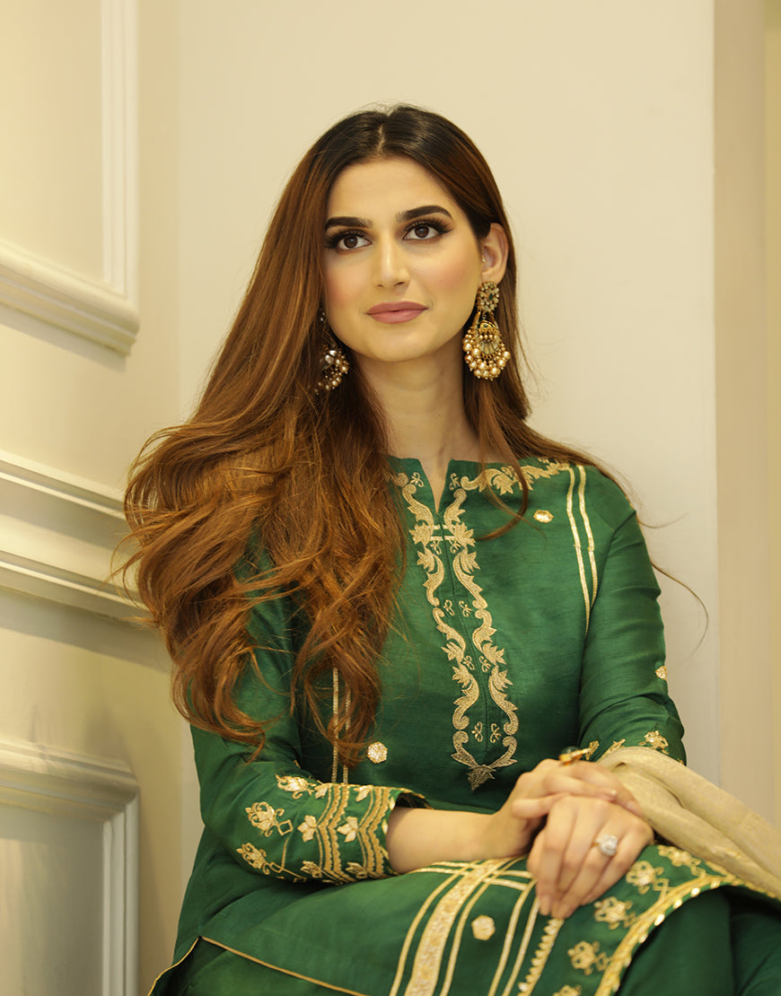 Emerald Green Embroidered Raw Silk Salwar Kameez (3-Piece) - Image 4