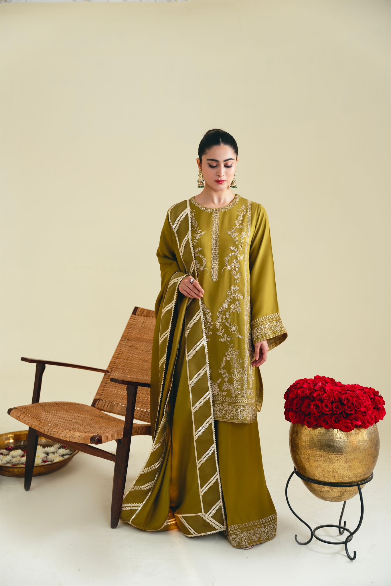 Pakistani Dhani Green Zari Sequin Raw Silk Farshi Set (3-Piece) - Image 1
