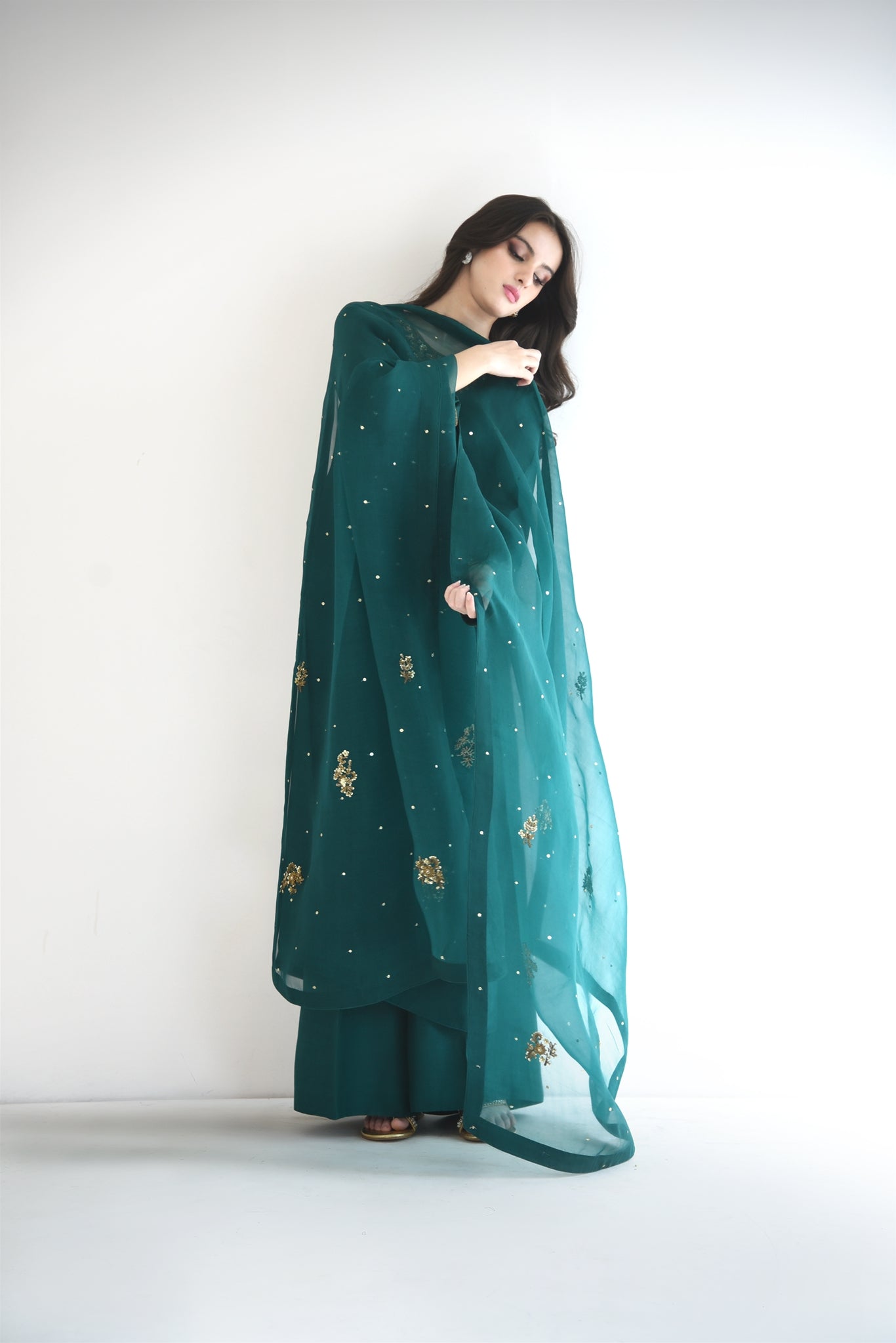 Emerald Hand Ada Embroidered Silk Salwar Kameez (3-Piece) - Image 3