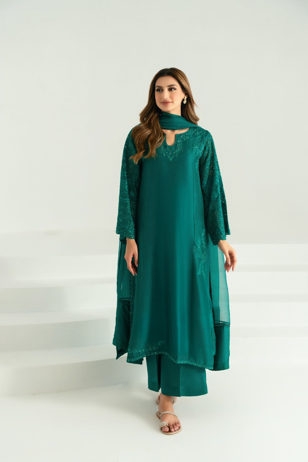 Emerald Green Hand Embroidered Silk Kameez (3-Piece) - Image 1