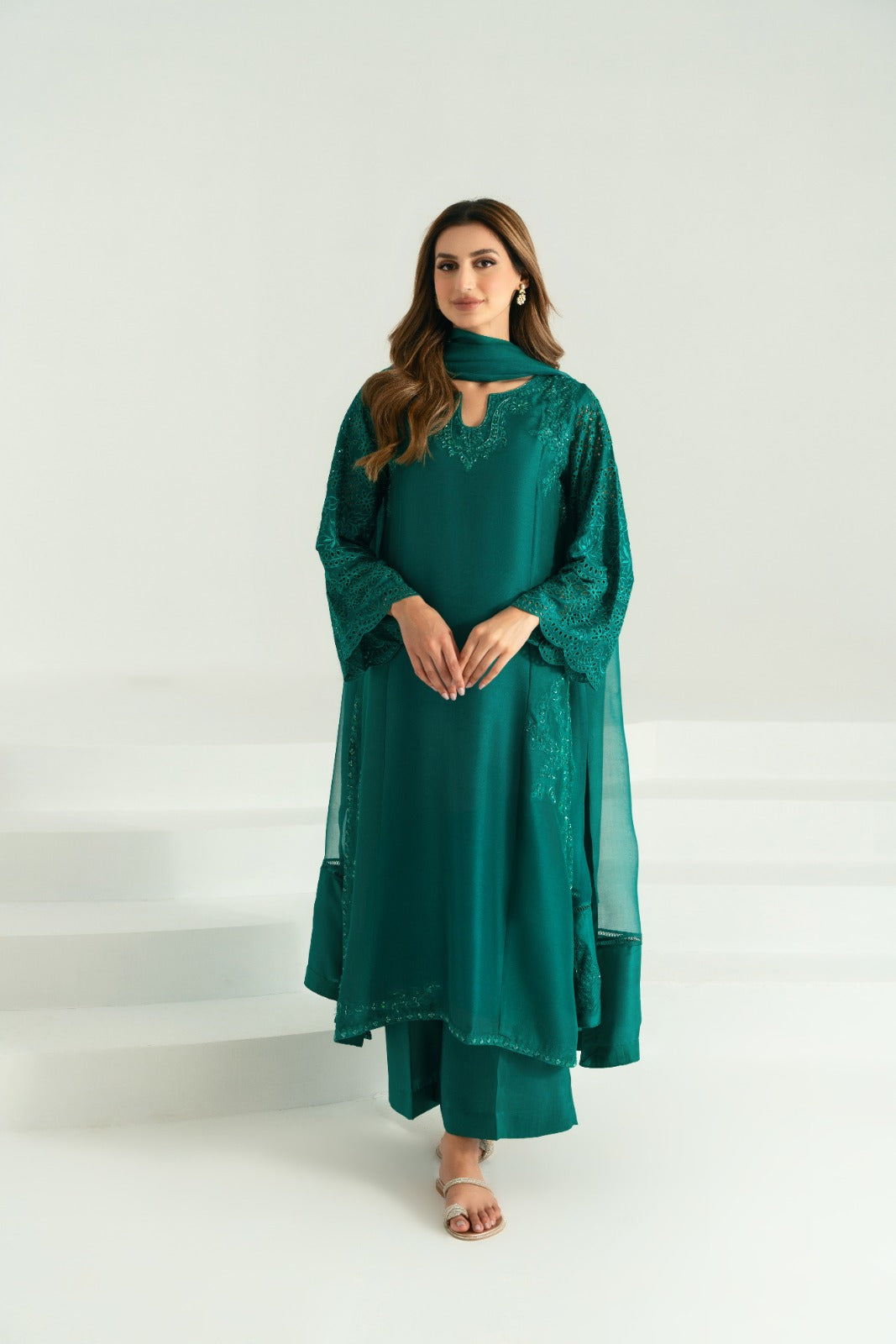 Emerald Green Hand Embroidered Silk Kameez (3-Piece) - Image 5