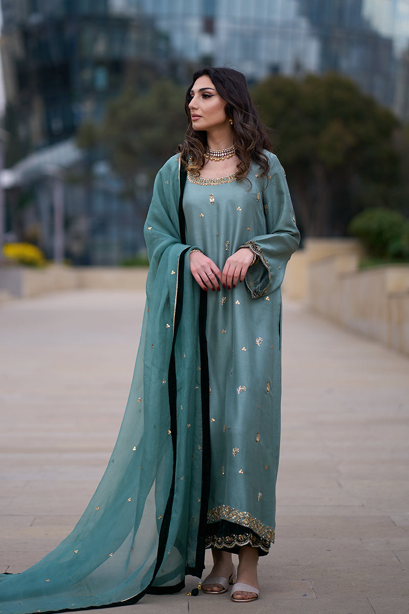 Pakistani Duck Green Kora Dabka Raw Silk Salwar Kameez (3-Piece) - Image 2