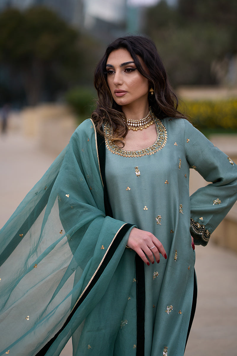 Pakistani Duck Green Kora Dabka Raw Silk Salwar Kameez (3-Piece) - Image 3