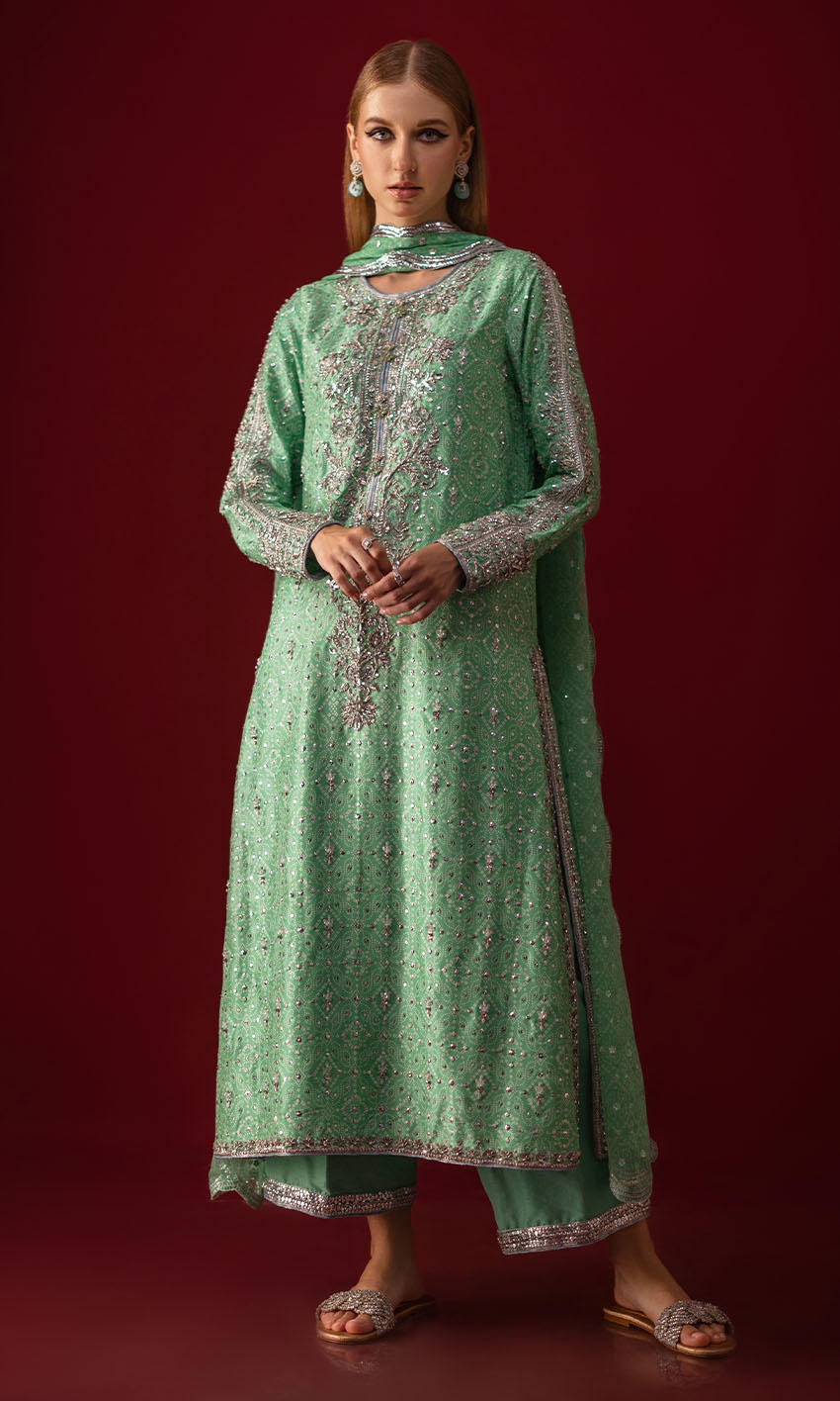 Pakistani Green Chunri Hand-Embellished Raw Silk Salwar Kameez (3-Piece) - Image 1
