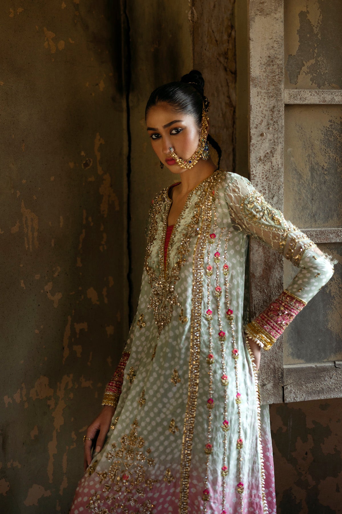 Pakistani Sea Green Embellished Silk Chunri Kameez (3-Piece) - Image 2