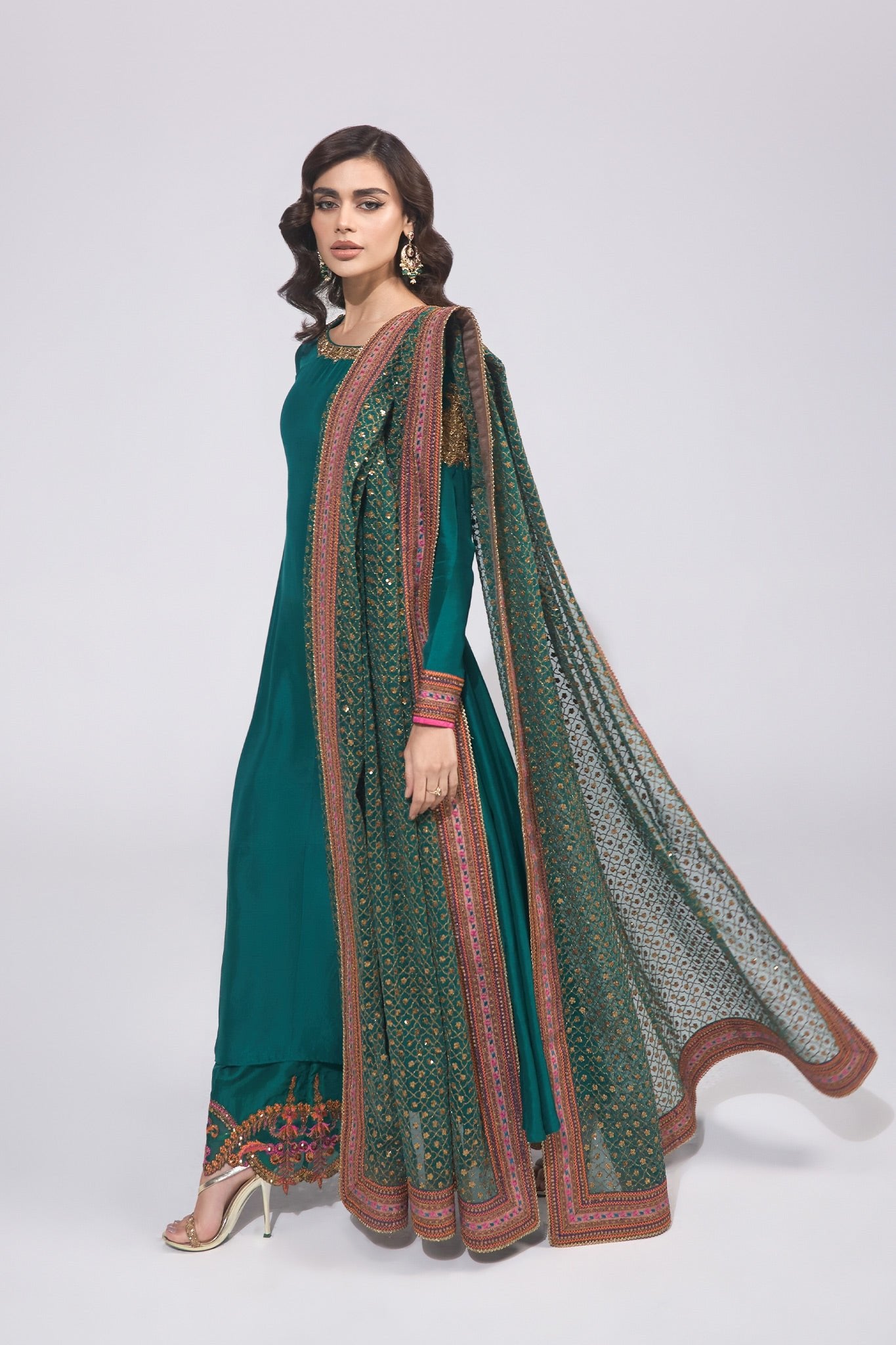 Pakistani Bottle Green Zardozi Pure Silk Salwar Kameez (3-Piece) - Image 2