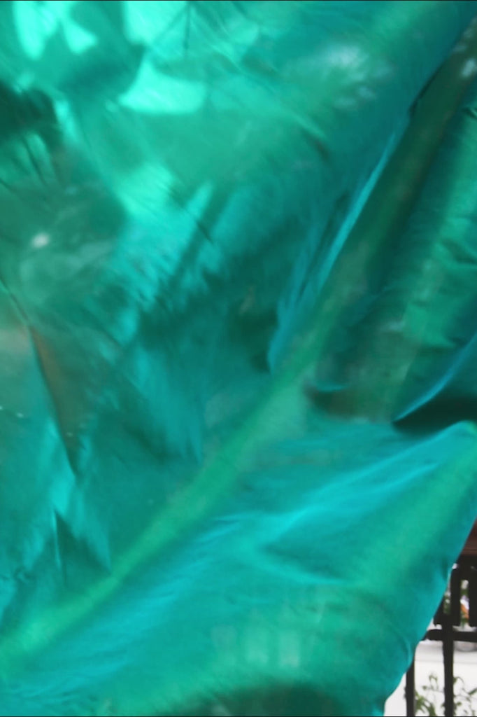 Seafoam Zardozi Silk Salwar Kameez (3-Piece) - Image 2