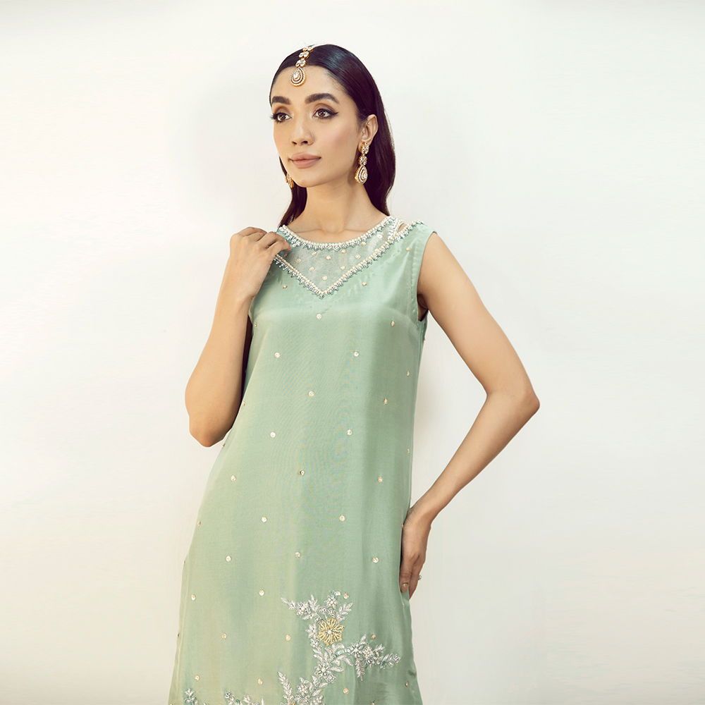 Pakistani Pastel Green Zardozi Tissue Silk Salwar Kameez (3-Piece) - Image 2