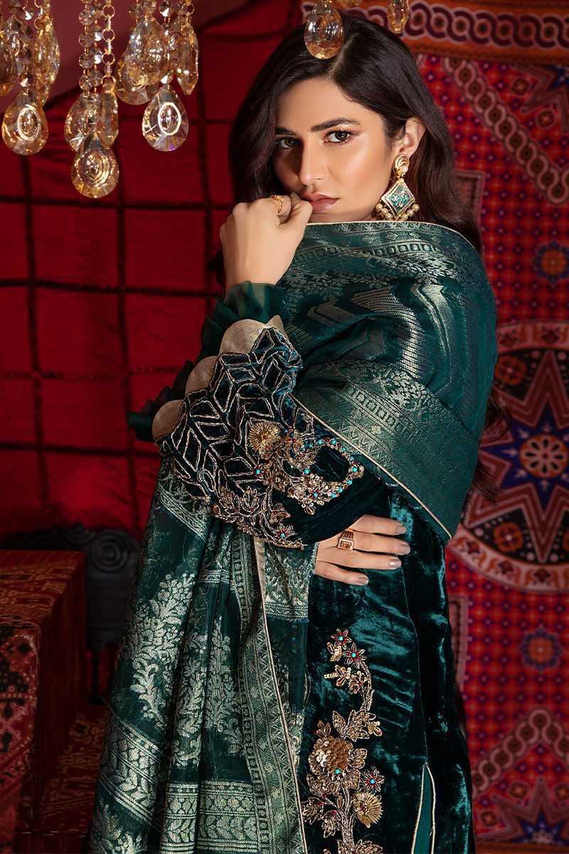 Deep Green Embroidered Silk & Velvet Kurta Set (3-Piece) - Image 1