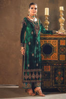 Alhambra Green Embroidered Velvet Salwar Kameez (3-Piece) - Image 5