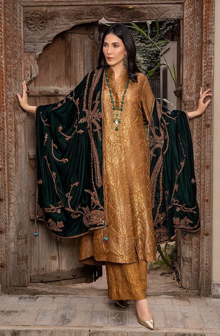 Pakistani Royal Green Embroidered Velvet Shawl & Bronze Kimkhaab (3-Piece) - Image 1
