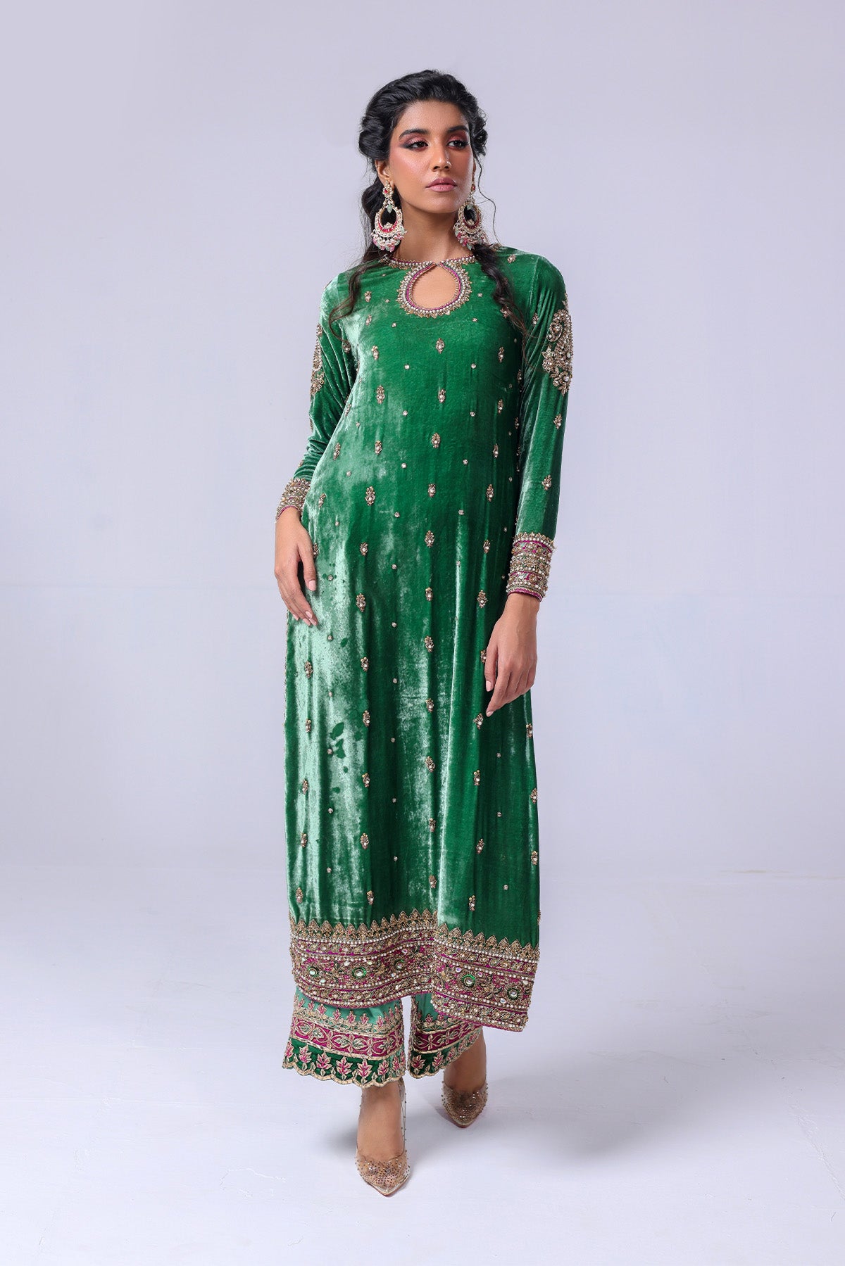 Lush Green Embellished Velvet Salwar Kameez (2-Piece) - Image 1