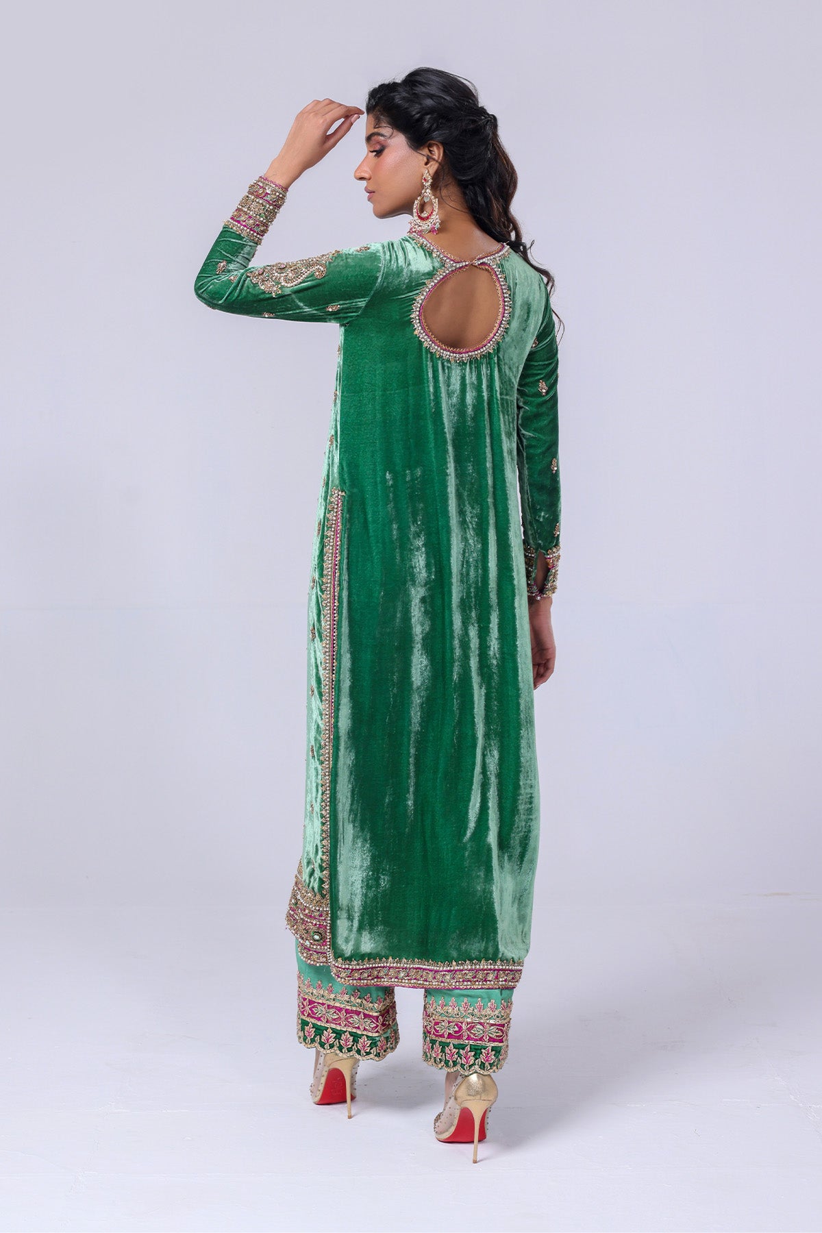 Lush Green Embellished Velvet Salwar Kameez (2-Piece) - Image 2