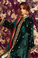 Pakistani Emerald Green Zardozi Velvet Long Shirt (3-Piece) - Image 5