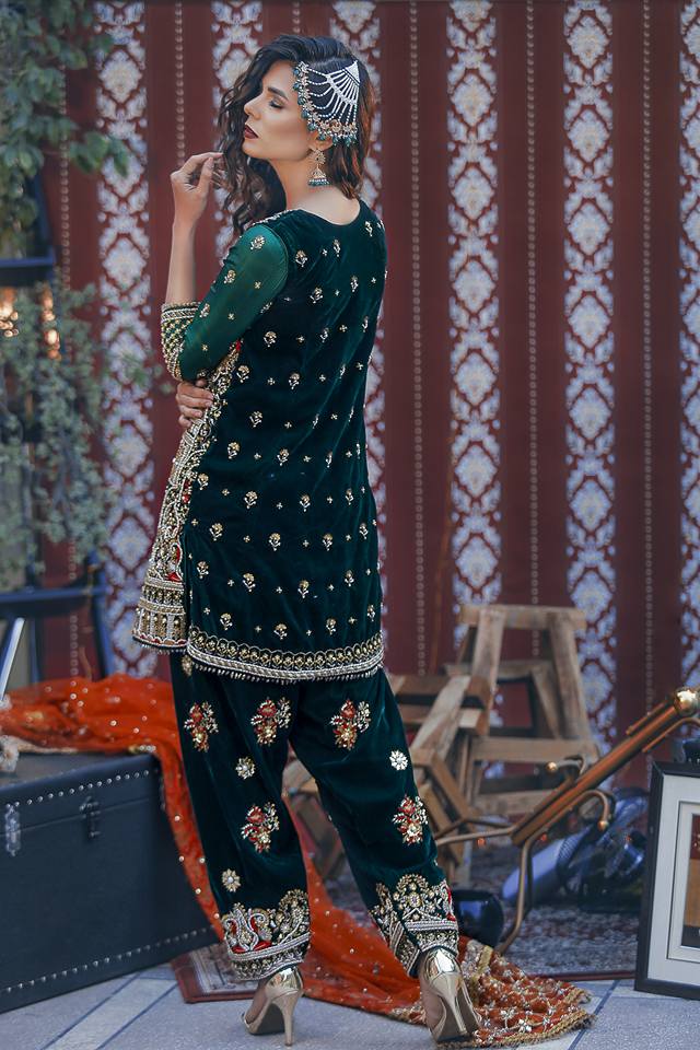 Emerald Green Hand-Embellished Velvet & Silk Salwar Kameez (3-Piece) - Image 4