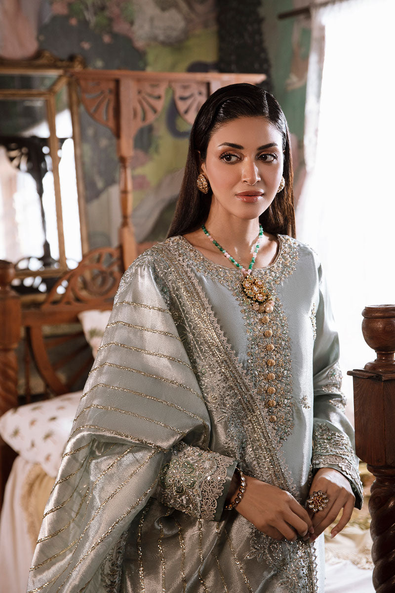 Pakistani Sea Green Hand-Embellished Zarri Silk Salwar Kameez (3-Piece) - Image 4