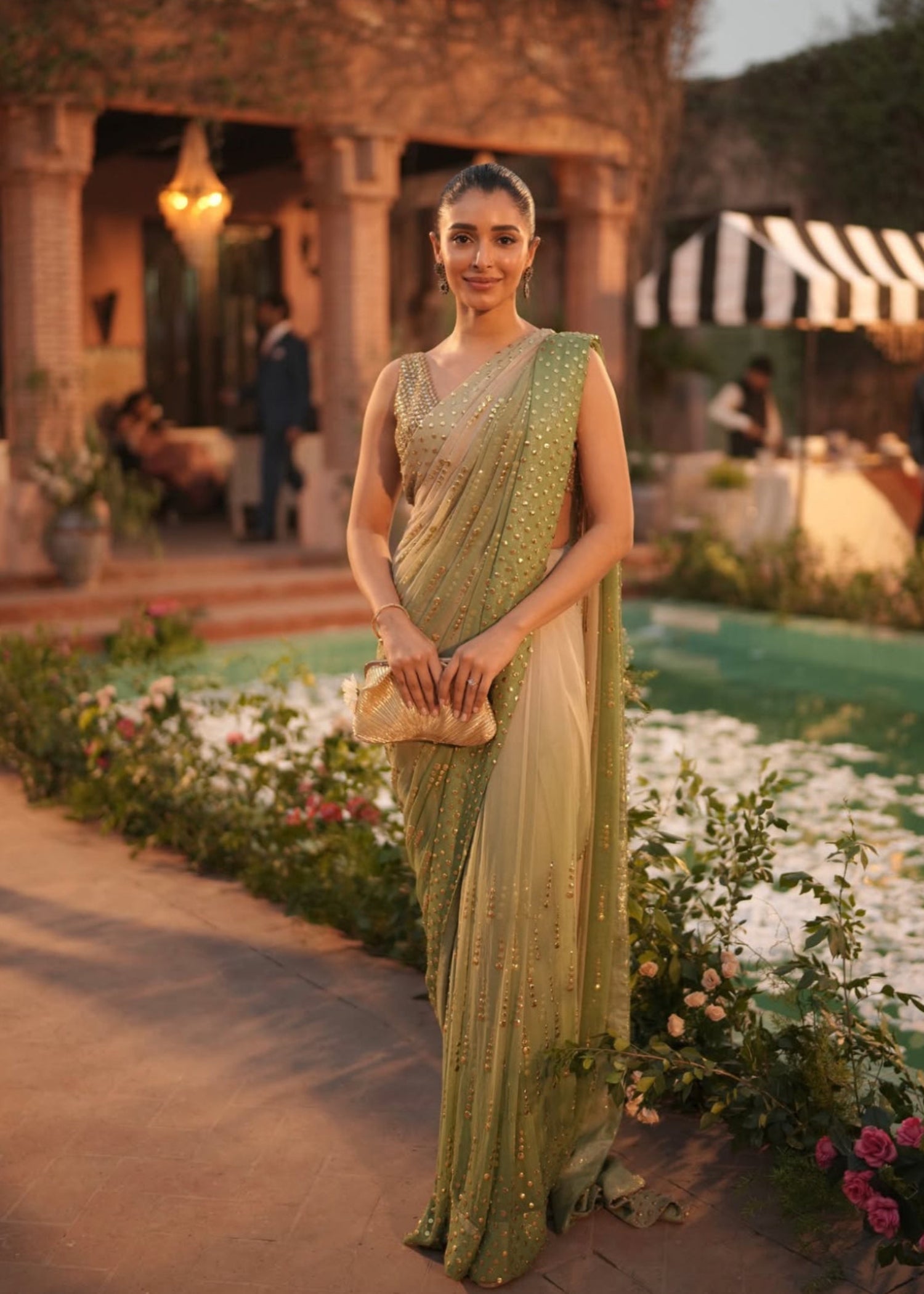 Porcelain to Seafoam Green Embellished Chiffon Saree (2-Piece) - Image 3