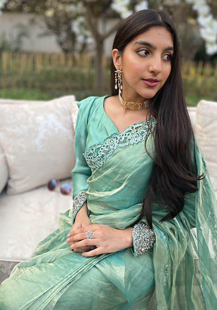 Pakistani Mint Adda Dabka Tissue Silk Saree (2-Piece) - Image 3