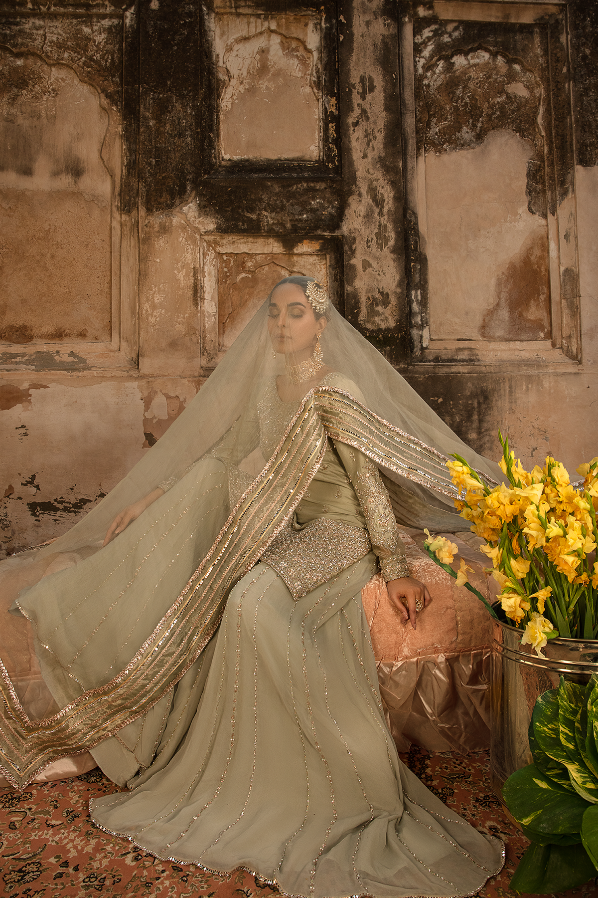 Moss Green Embellished Silk-Blend Sharara (3-Piece) - Image 4