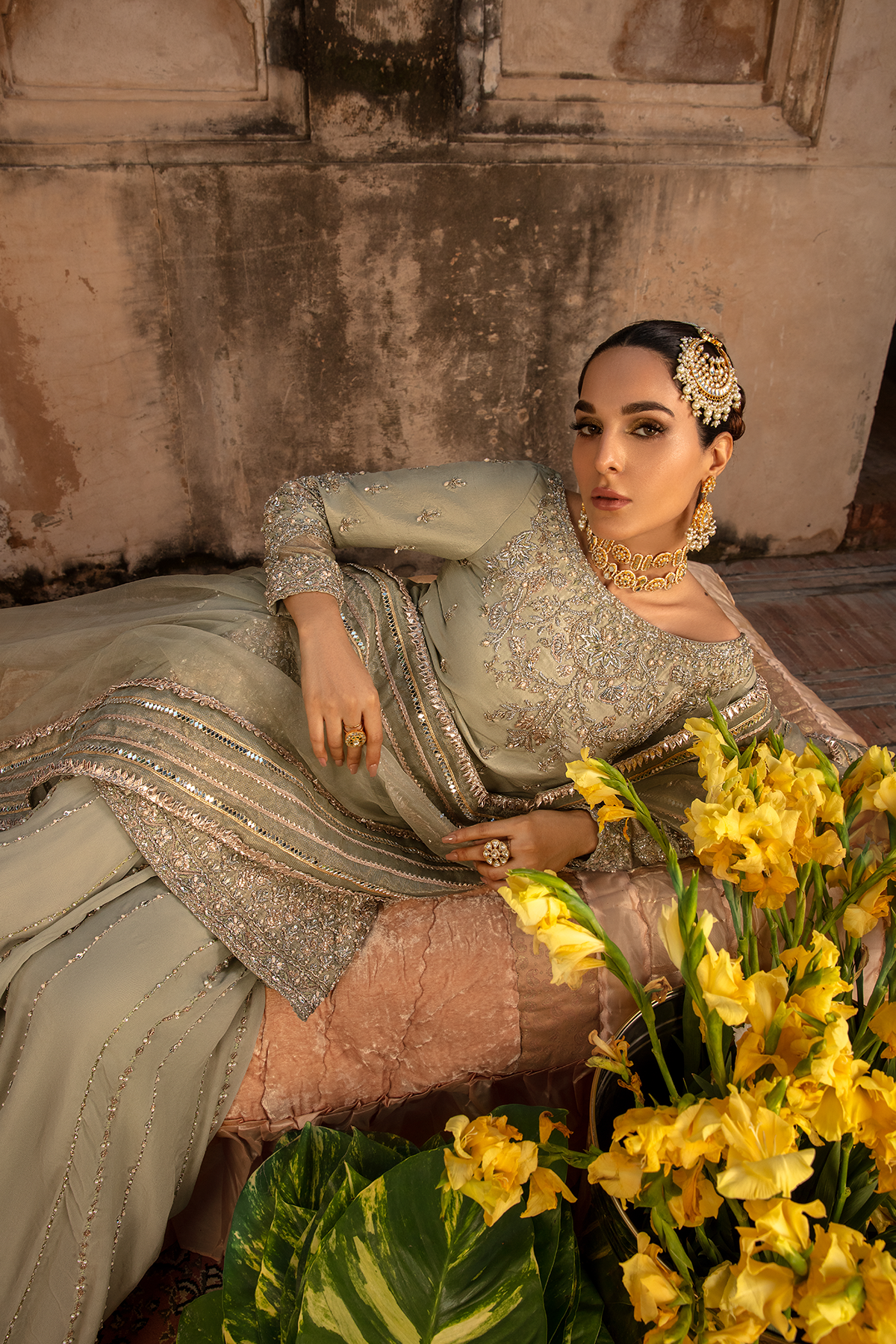 Moss Green Embellished Silk-Blend Sharara (3-Piece) - Image 6