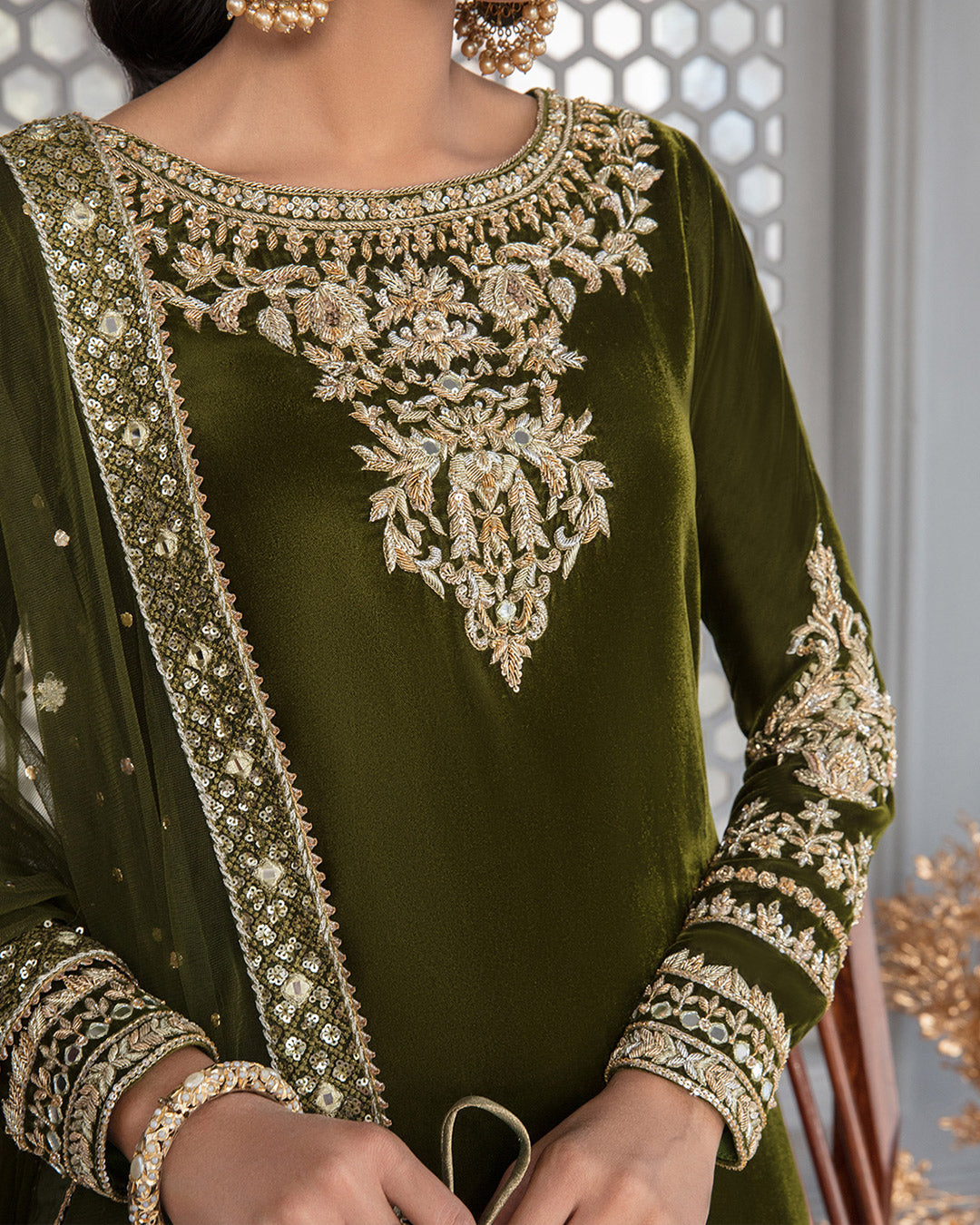 Pakistani Moss Green Embellished Velvet Sharara Set (3-Piece) - Image 2