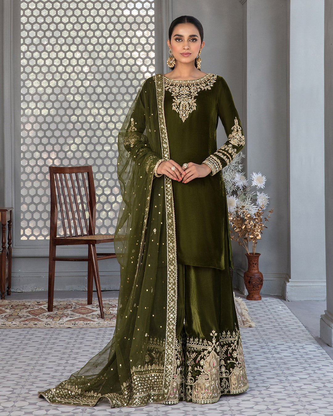 Pakistani Moss Green Embellished Velvet Sharara Set (3-Piece) - Image 4