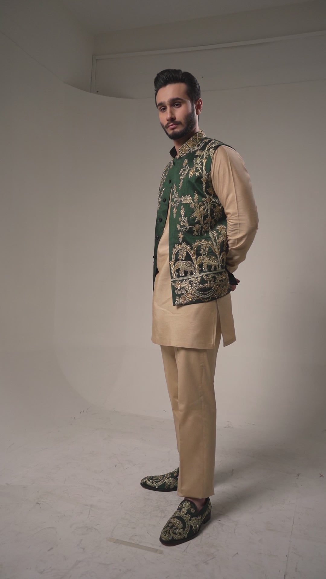 Emerald Green Embroidered Brocade Waistcoat Kurta (3-Piece) - Image 10