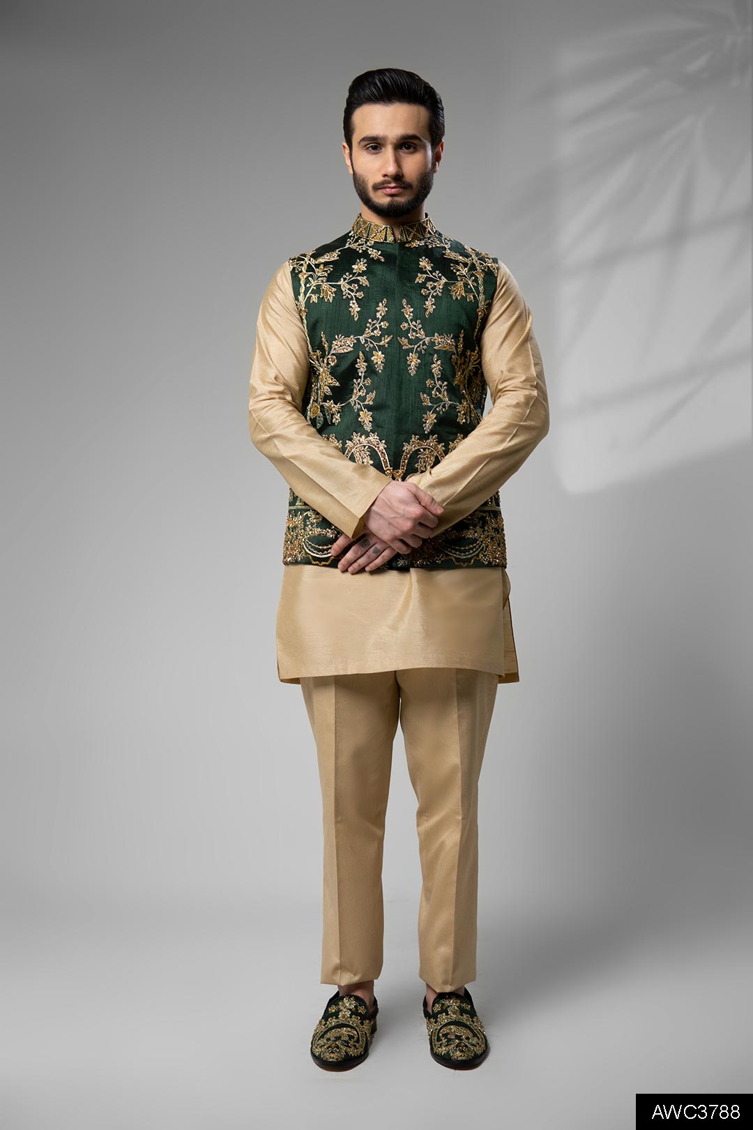 Emerald Green Embroidered Brocade Waistcoat Kurta (3-Piece) - Image 5