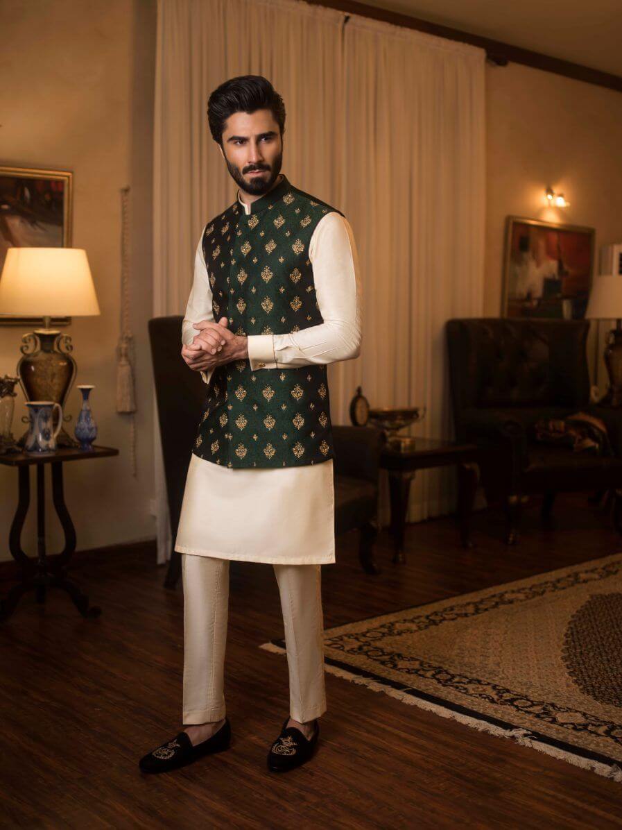 Dark Green Gold Motif Cotton Silk Waistcoat Kurta (3-Piece) - Image 5