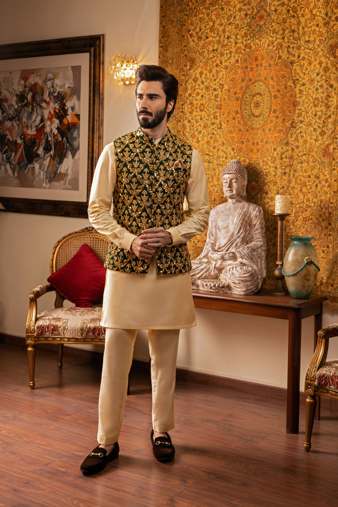 Green Gold Embossed Fabric Waistcoat (3-Piece) - Image 1