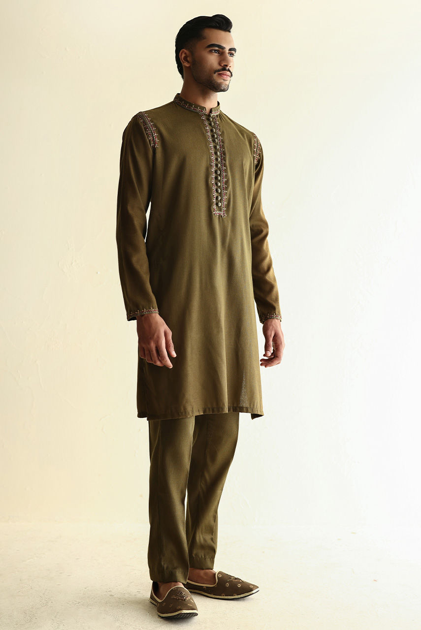 Olive Hand Embroidered Linen Waistcoat Kurta (3-Piece) - Image 5