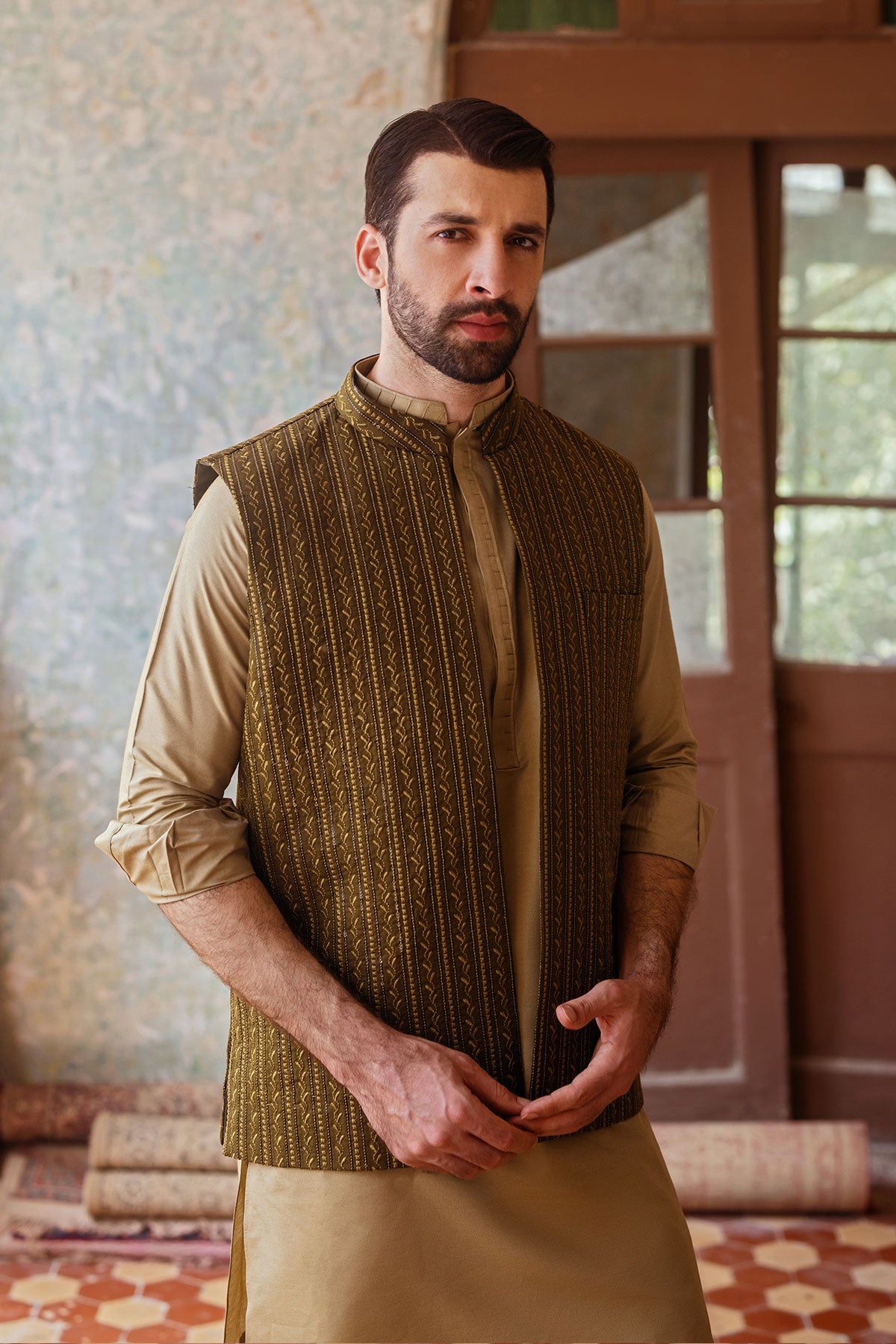 Green Embroidered Masoori Waistcoat Kurta Pajama (3-Piece) - Image 4